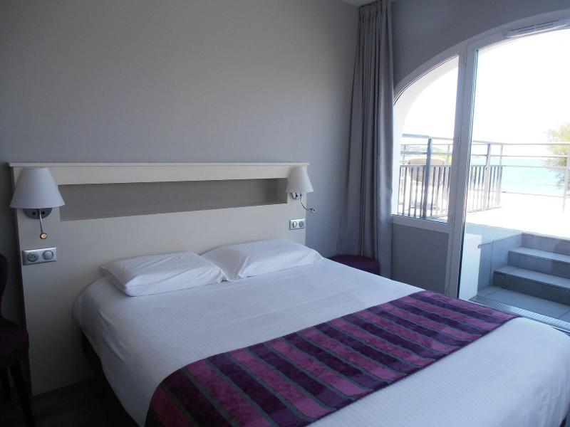 Valencia 3* Hendaya