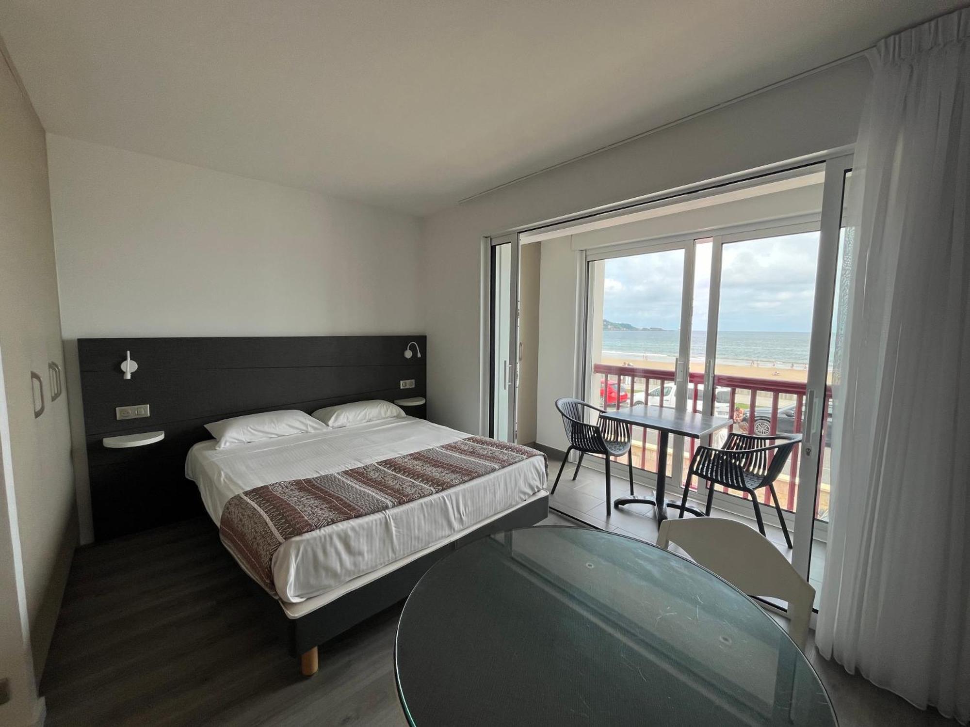 Valencia 3* Hendaya